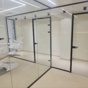 پارتیشن شیشه ای اداری